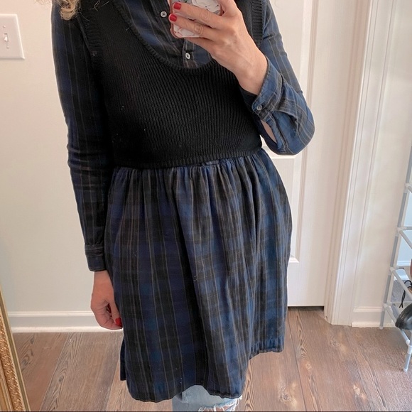 GAP Long Sleeve Plaid Dress - Picture 5 of 15